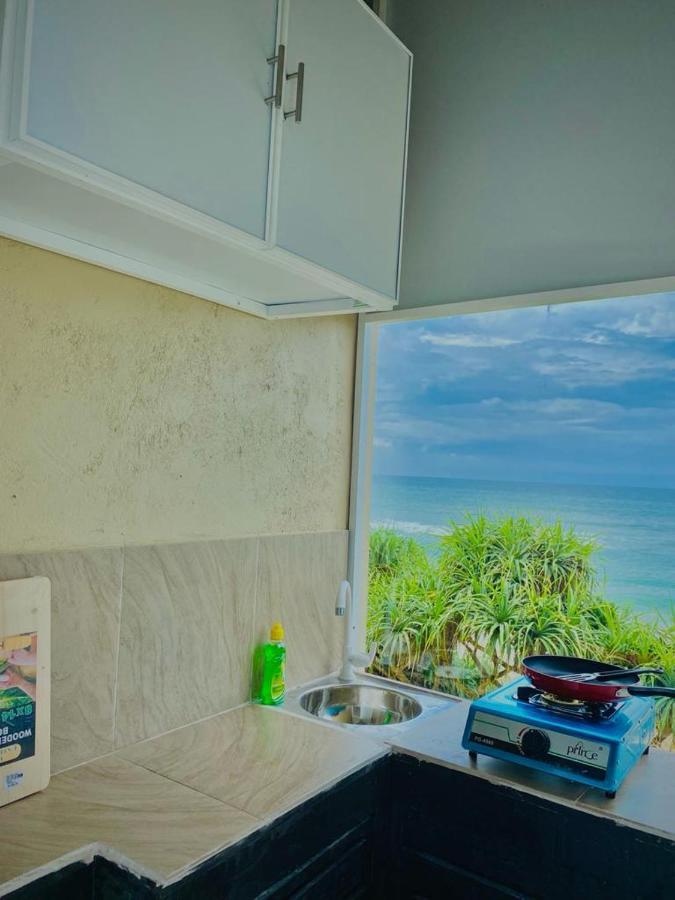 Sevenra Grand Beach Hotel Ambalangoda  Bagian luar foto