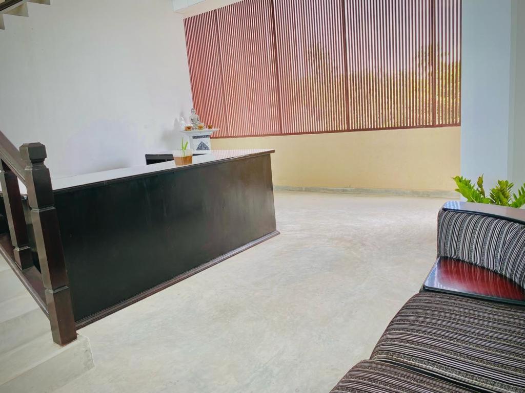 Sevenra Grand Beach Hotel Ambalangoda  Bagian luar foto