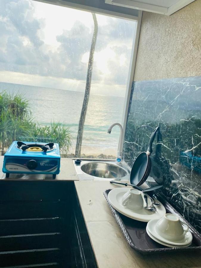 Sevenra Grand Beach Hotel Ambalangoda  Bagian luar foto